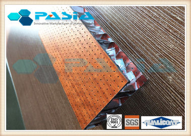 China Wood Veneer Honeycomb Panels , Lightweight Sandwich Panels Alkali Resistance supplier