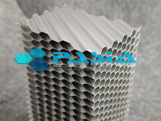 China Corrosion Resistant Aluminum Honeycomb Impact Attenuator with 2000 to 3850 psi Crush Strength for Marine Transport and Long Term Storage supplier