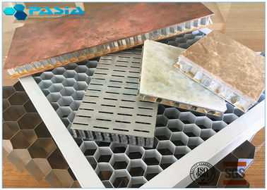 China Non Perforated 5mm Side Length Aluminum Honeycomb Core Ceiling Composite Board supplier