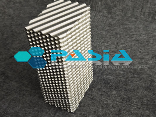 Superior Strength-to- Weight Ratio Minimal Rebound and Long Crush Stroke Energy-Absorbing Aluminum Honeycomb Core supplier