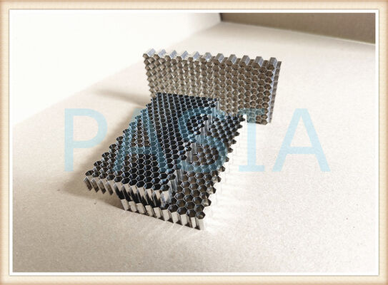 High Temperature Tolerance Low Pressure Drop EMI Shielding Stainless Steel Honeycomb Air Flow Straightener for Engine Intake Testing supplier